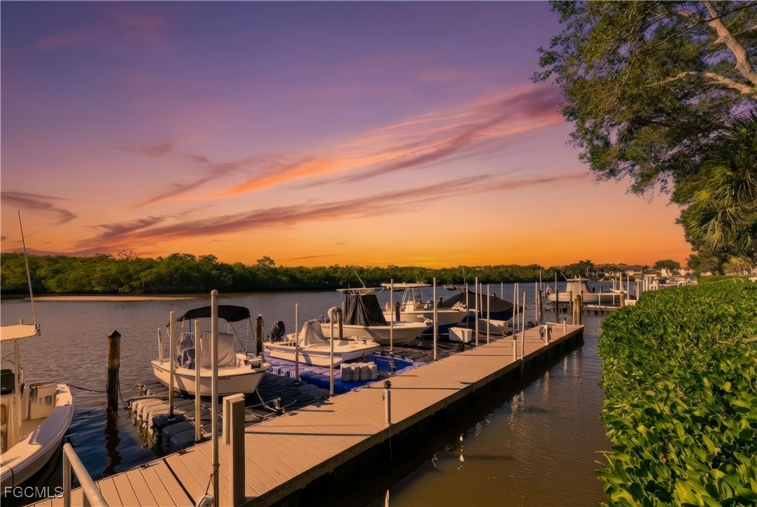 Dock