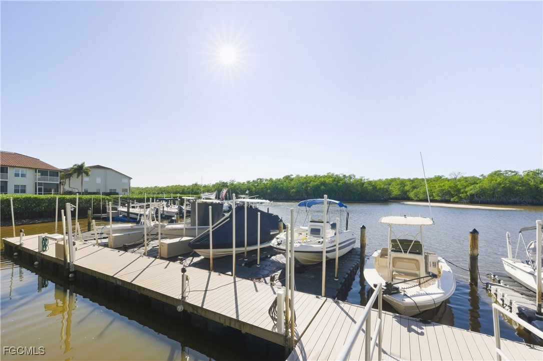 Dock