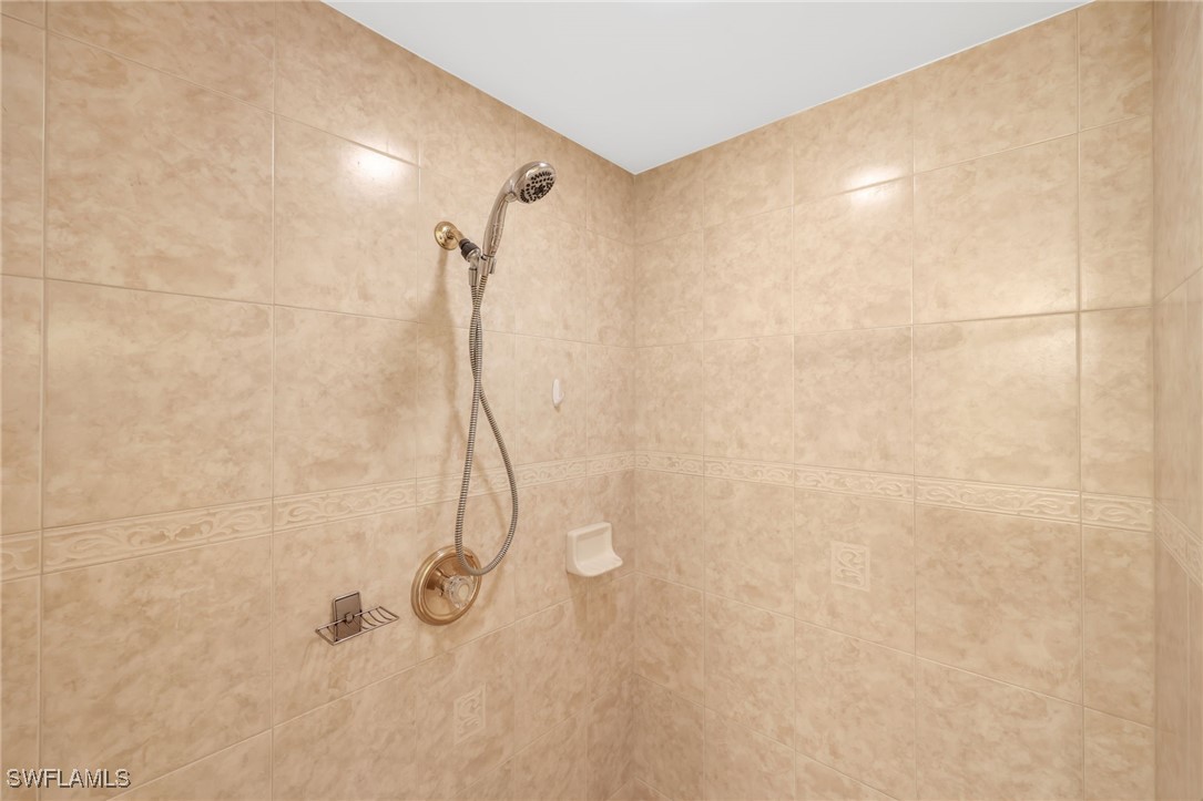 28700 Trails Edge Unit 203, Bonita Springs, FL 34134