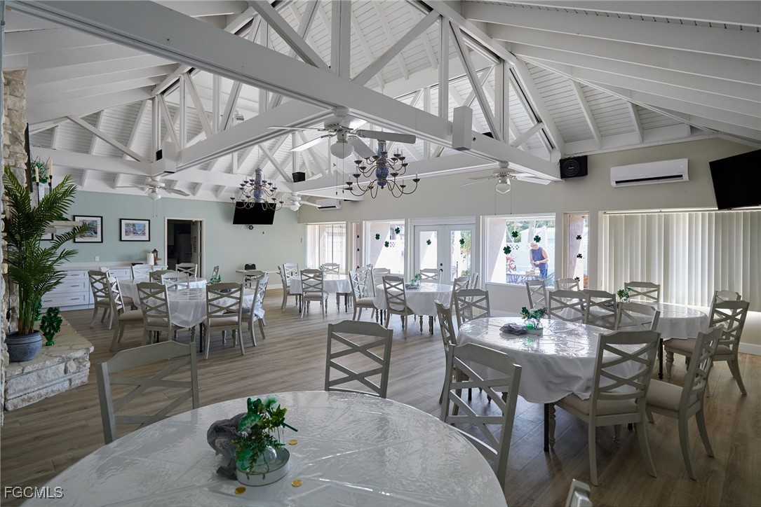 DiningArea
