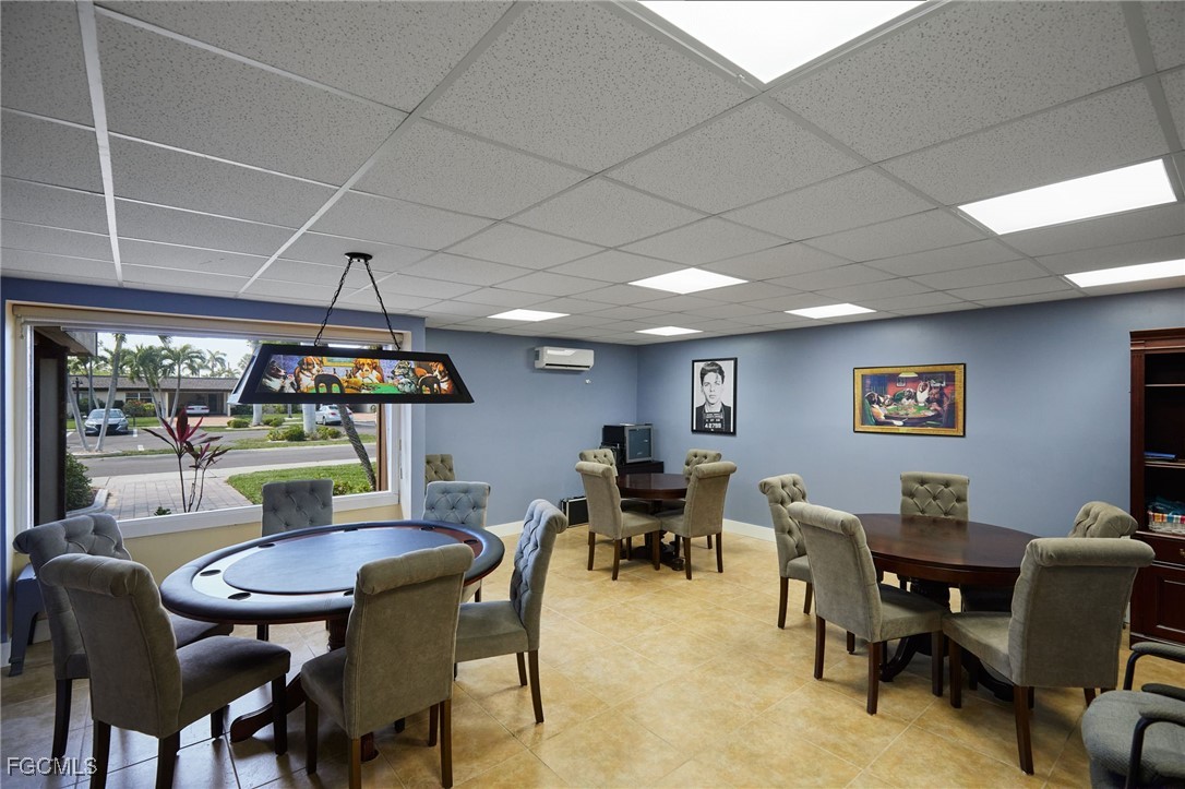 DiningArea