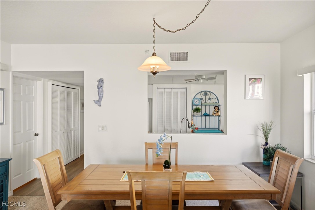 DiningArea