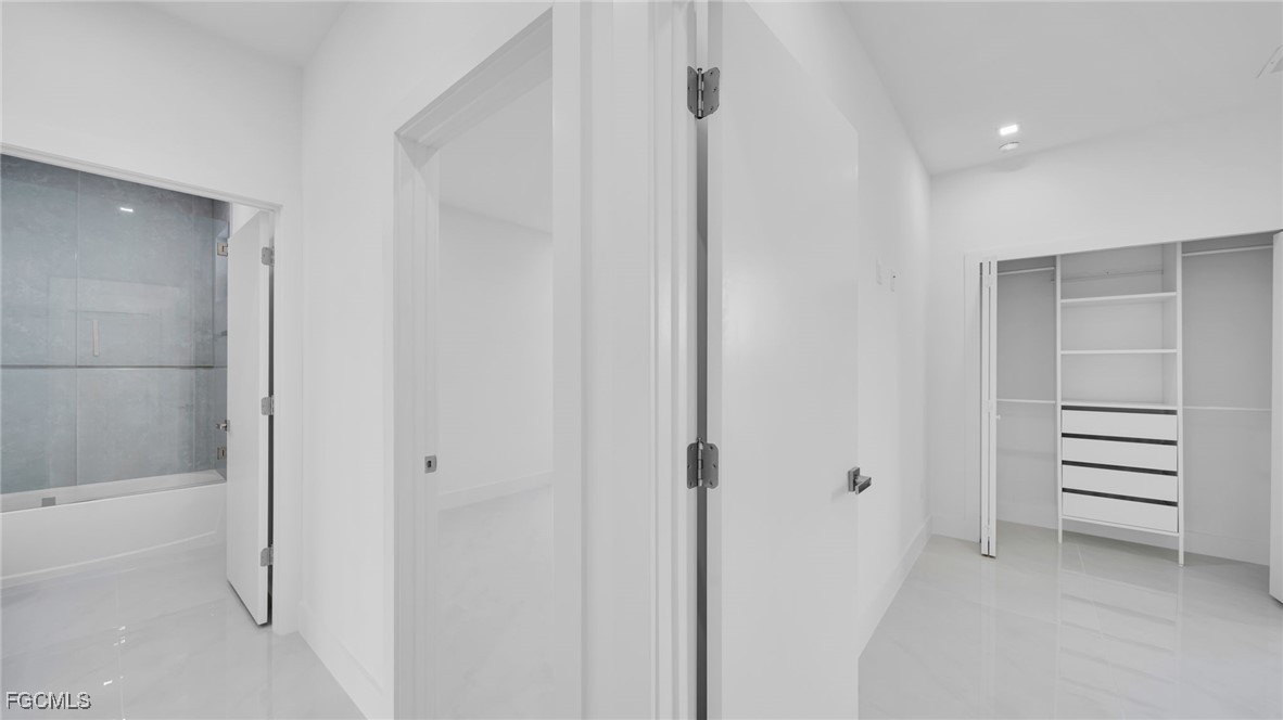 1506 21st, Cape Coral, FL 33909