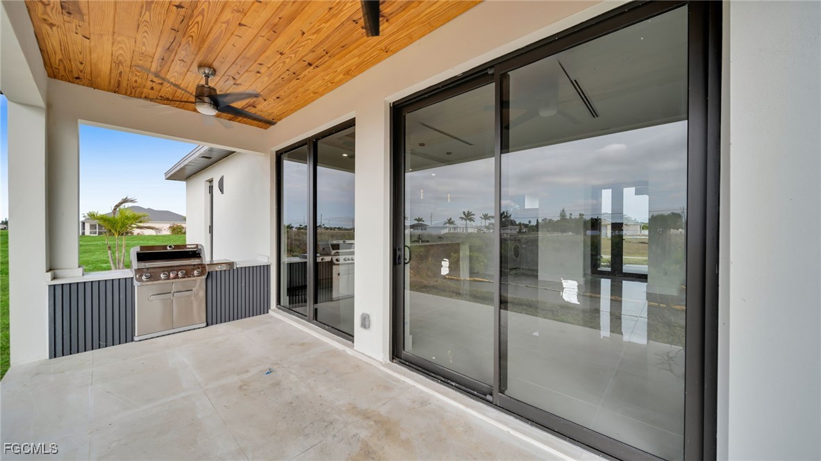 1506 21st, Cape Coral, FL 33909