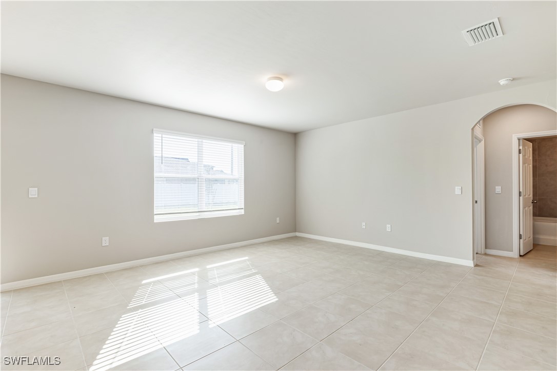 1401 5th, Cape Coral, FL 33909