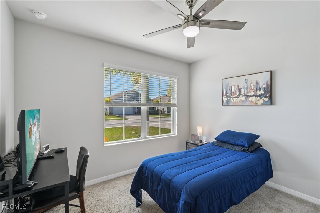 2841 Pillar Coral, North Fort Myers, FL 33903