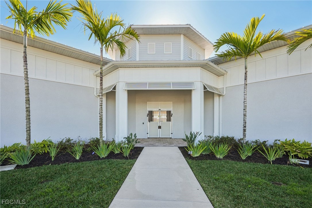 2841 Pillar Coral, North Fort Myers, FL 33903