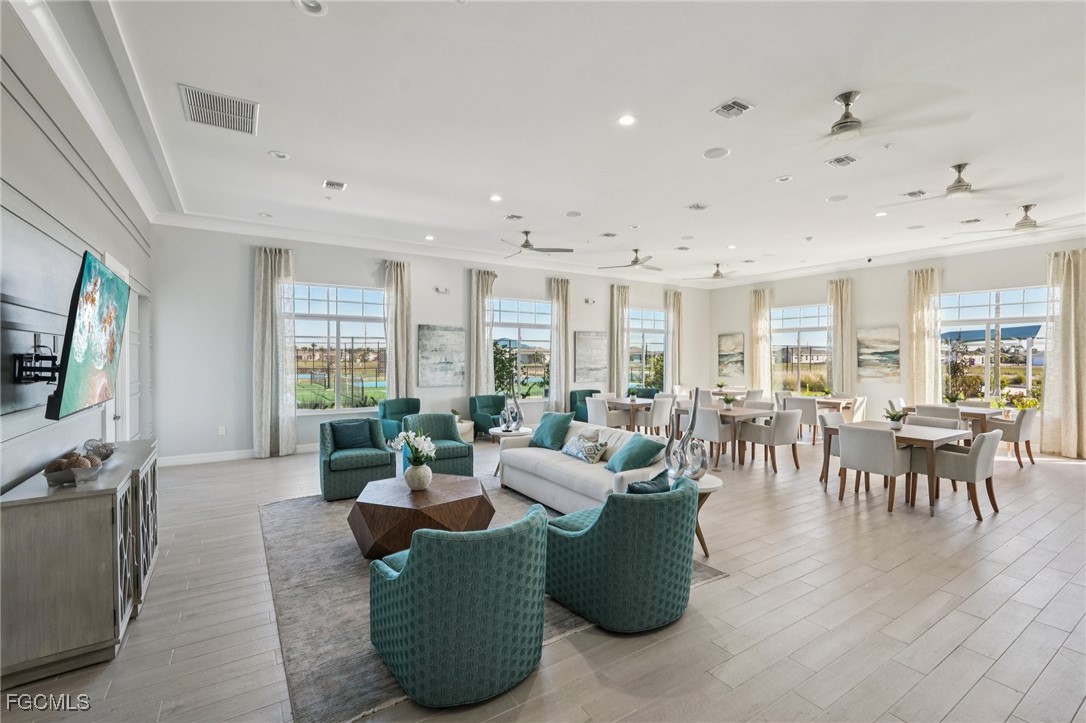2841 Pillar Coral, North Fort Myers, FL 33903