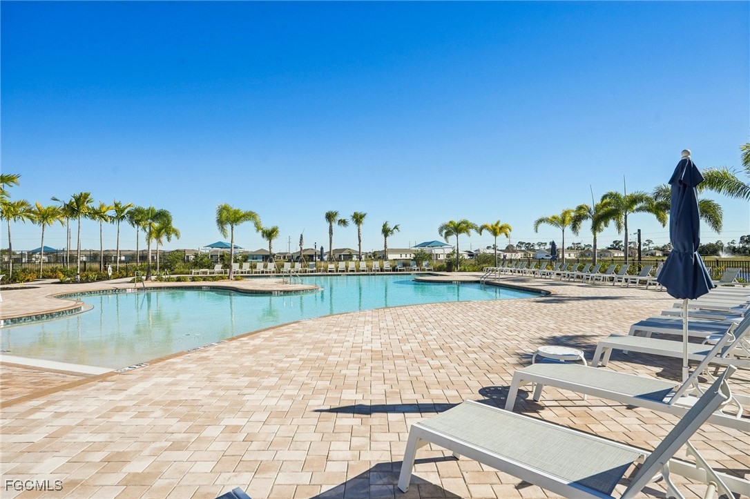 2841 Pillar Coral, North Fort Myers, FL 33903