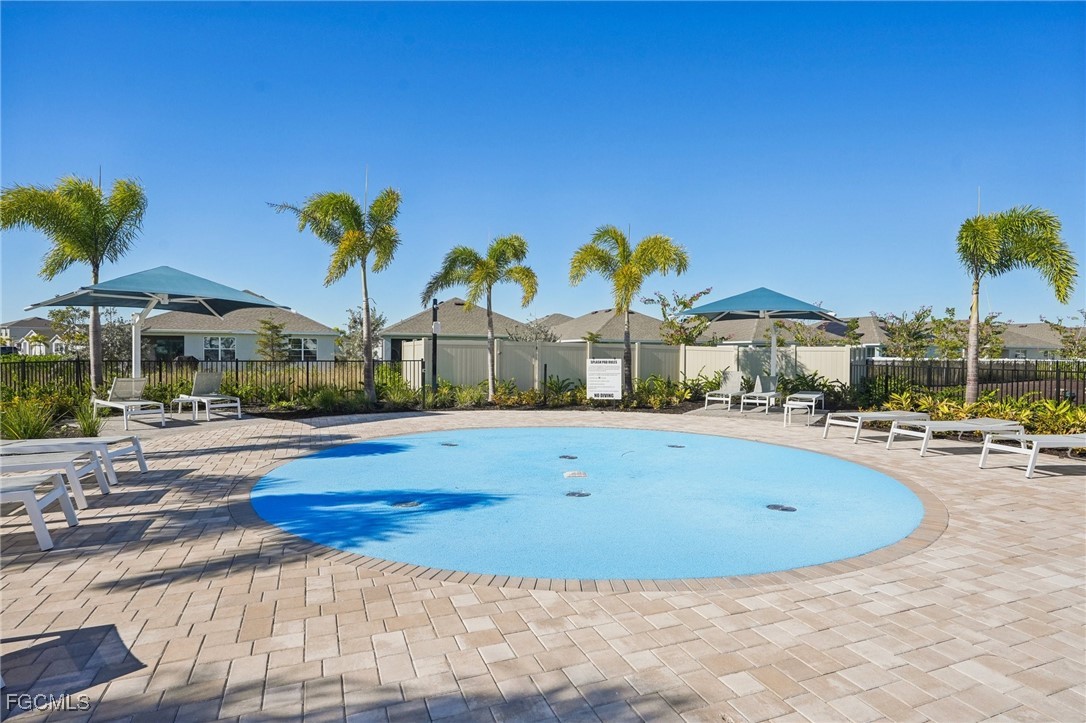 2841 Pillar Coral, North Fort Myers, FL 33903