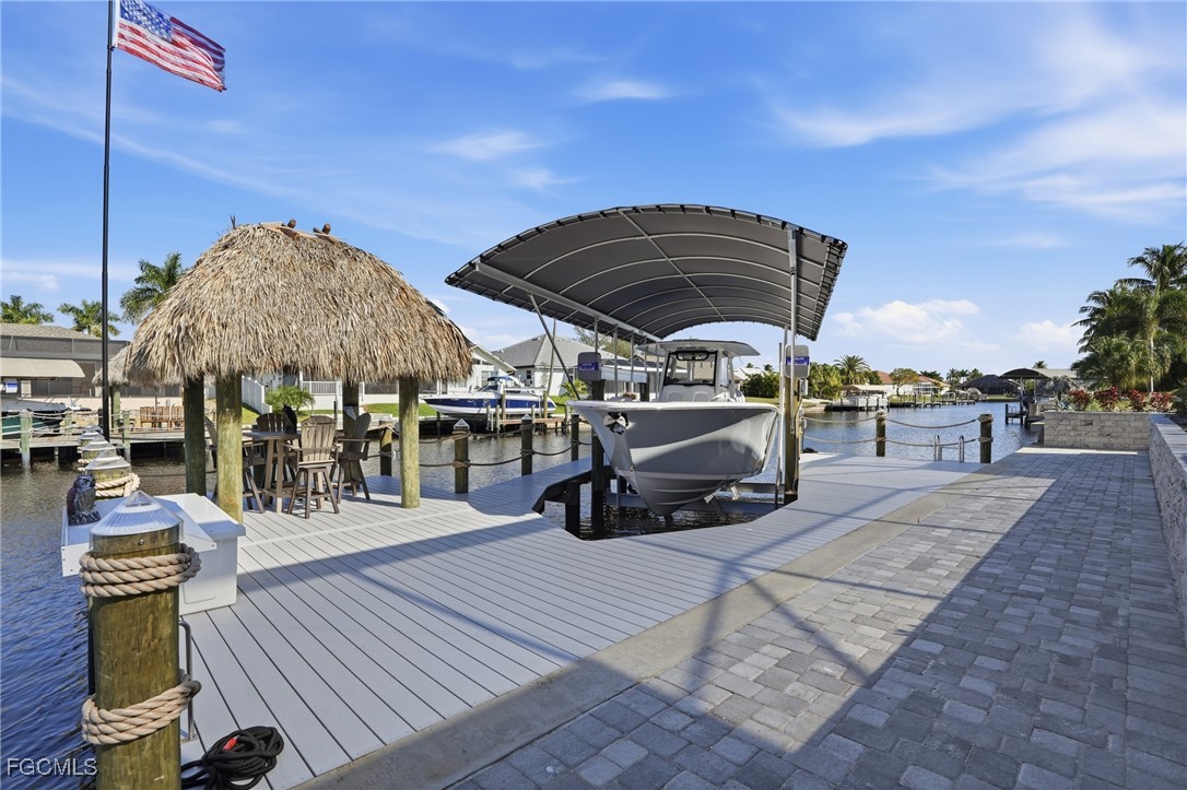 Dock