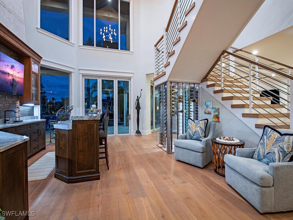 3243 Gin, Naples, FL 34102
