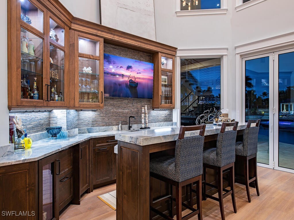 3243 Gin, Naples, FL 34102