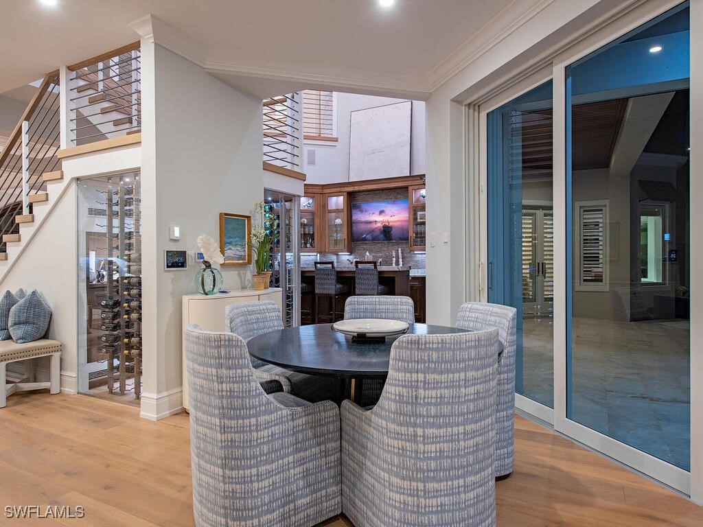 3243 Gin, Naples, FL 34102