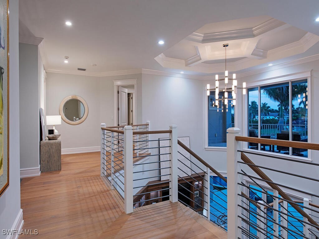 3243 Gin, Naples, FL 34102