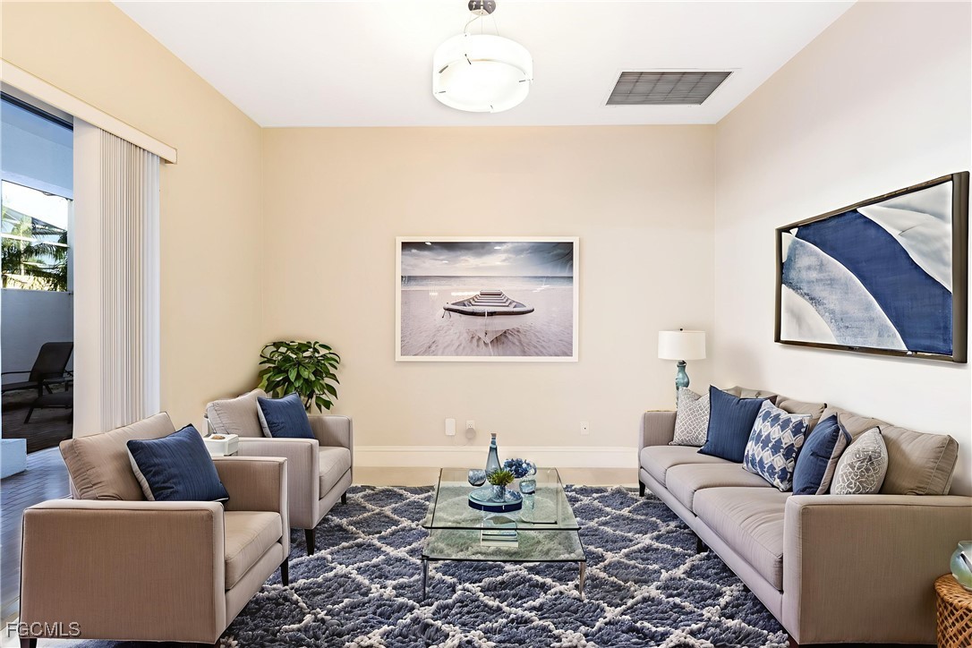 FamilyRoom