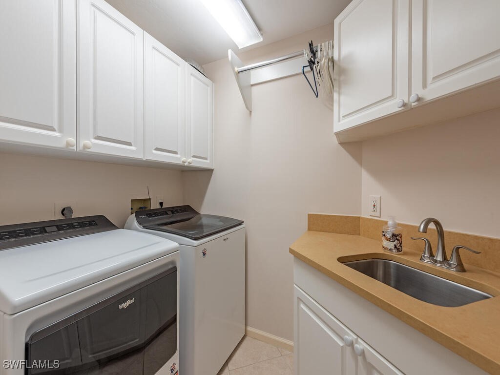 60 Seagate Unit 1205, Naples, FL 34103
