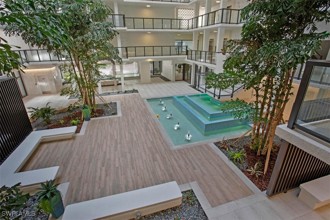 4031 Gulf Shore Unit 6b, Naples, FL 34103