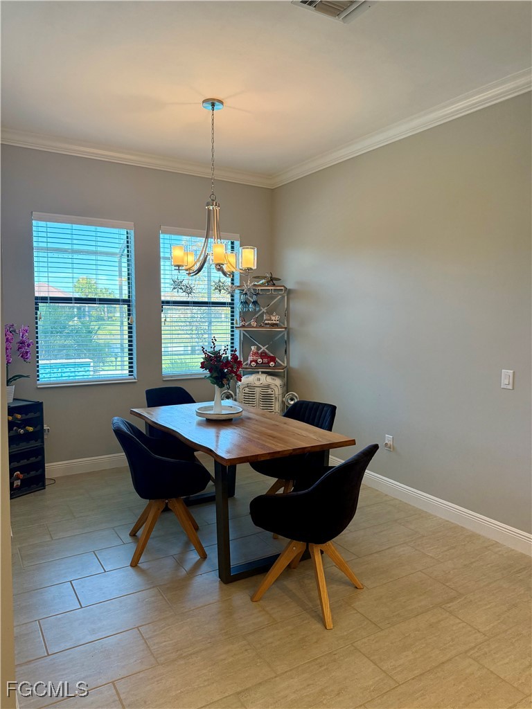 DiningArea