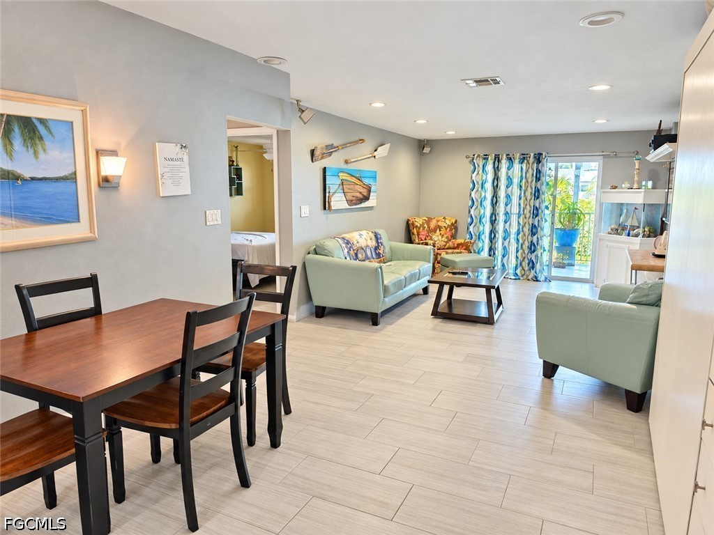 DiningArea