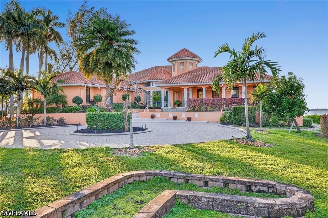 2600 McGregor, Fort Myers, FL 33901