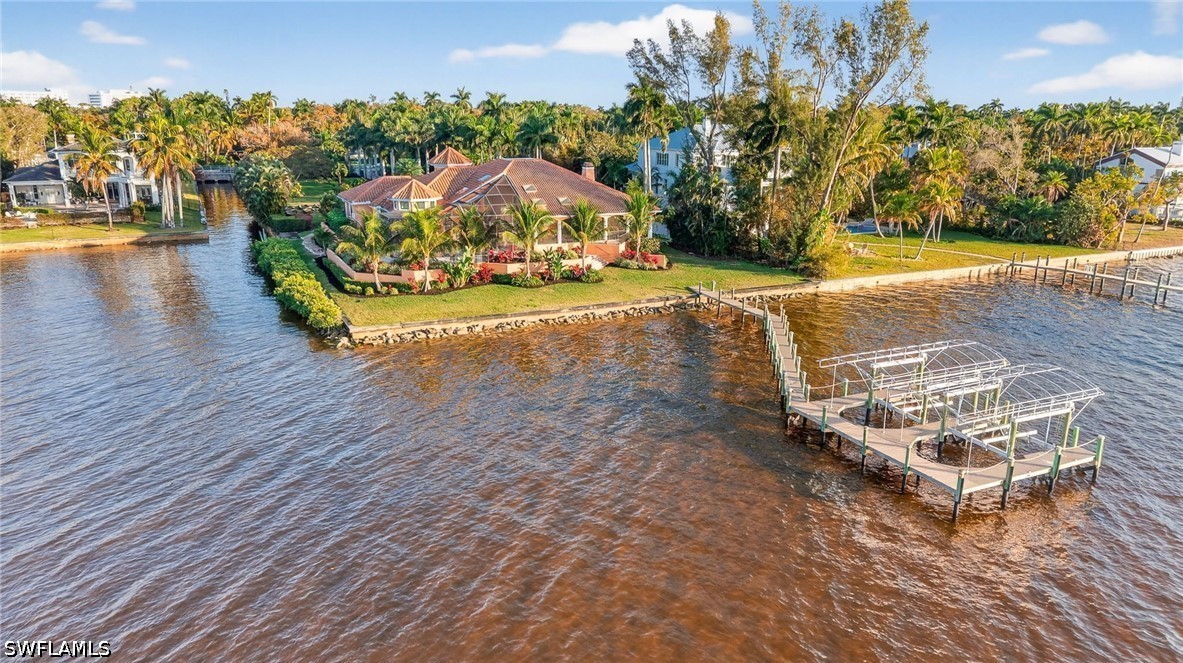 2600 McGregor, Fort Myers, FL 33901
