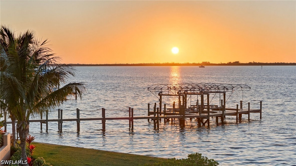 Dock