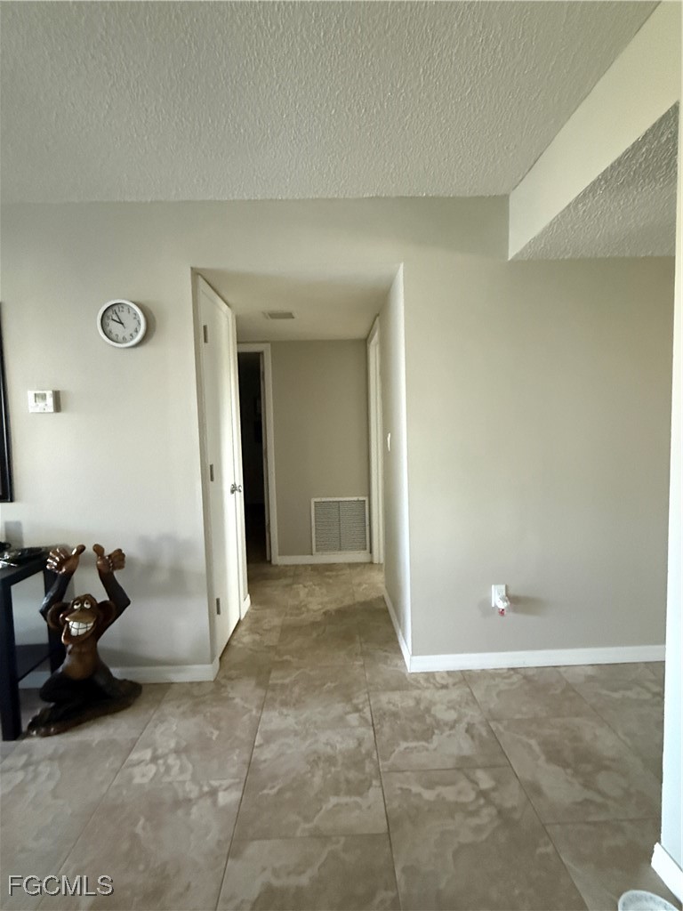 1747 Pebble Beach Unit 207, Fort Myers, FL 33907