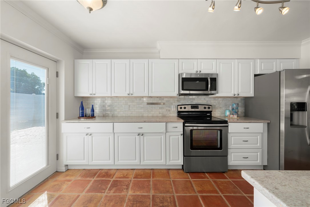 15068 Cloverdale, Fort Myers, FL 33919