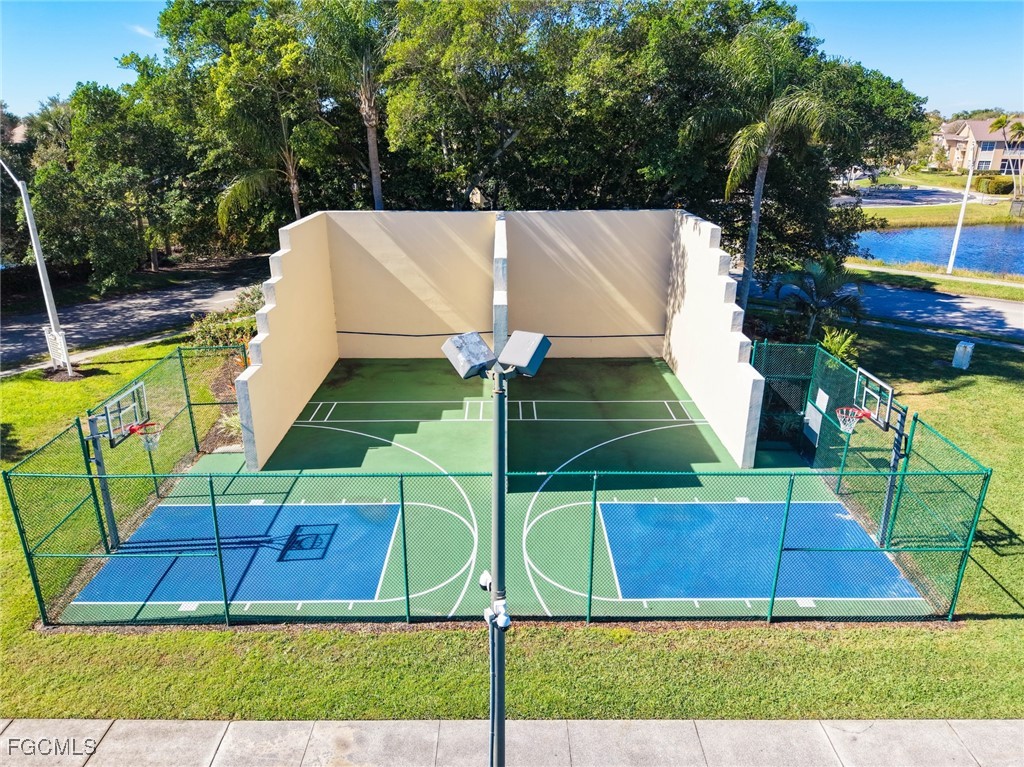 15068 Cloverdale, Fort Myers, FL 33919
