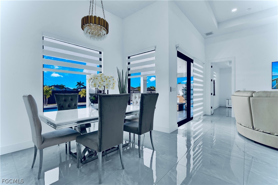 DiningArea