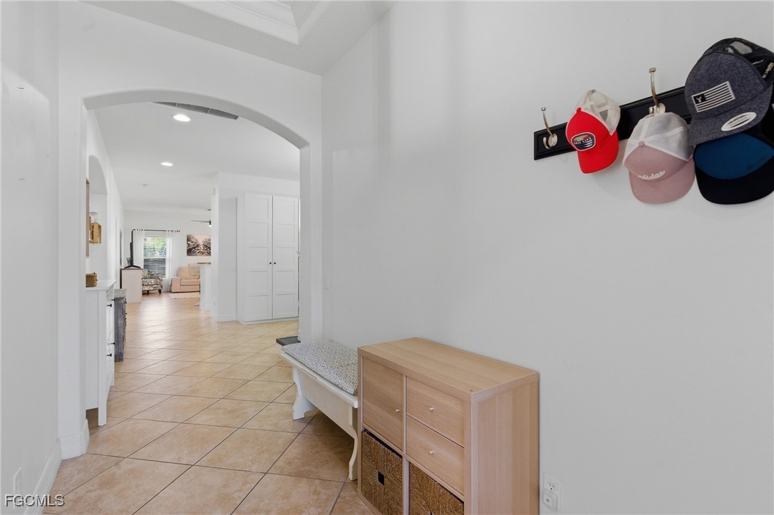2452 Blackburn, Cape Coral, FL 33991