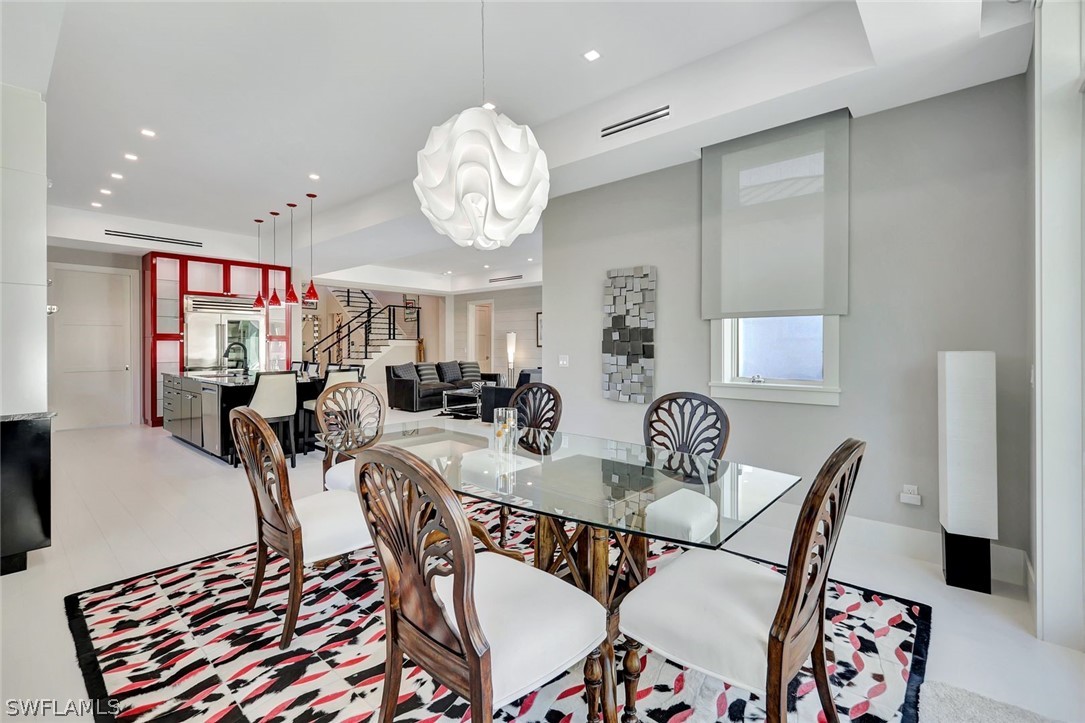 DiningArea