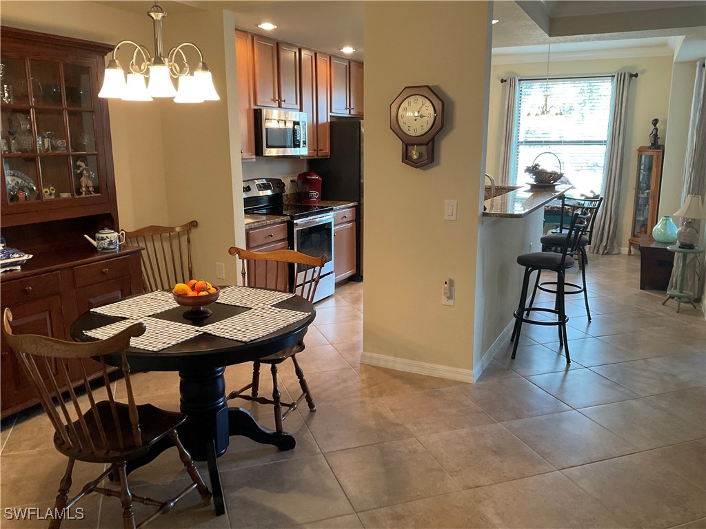 DiningArea