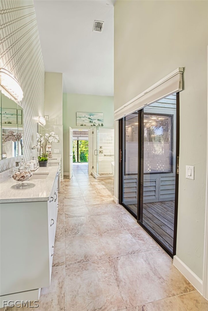 4960 Joewood, Sanibel, FL 33957