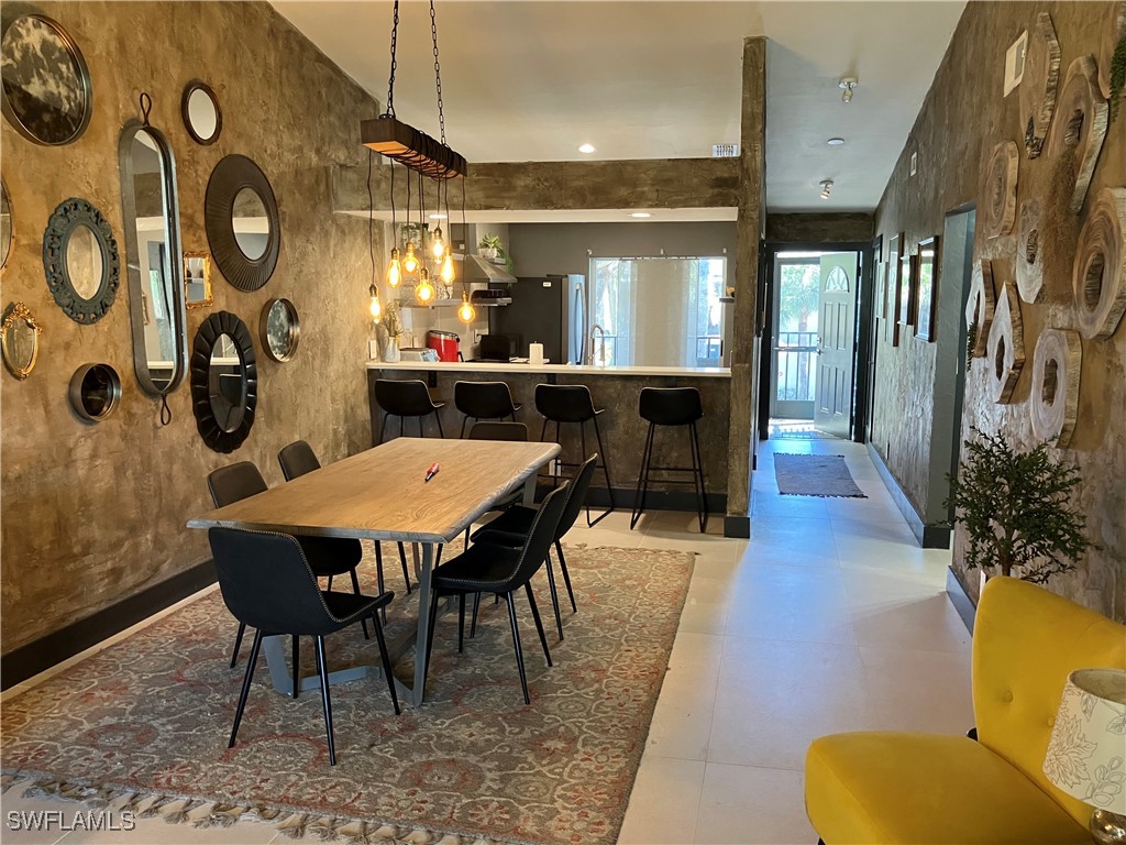 DiningArea