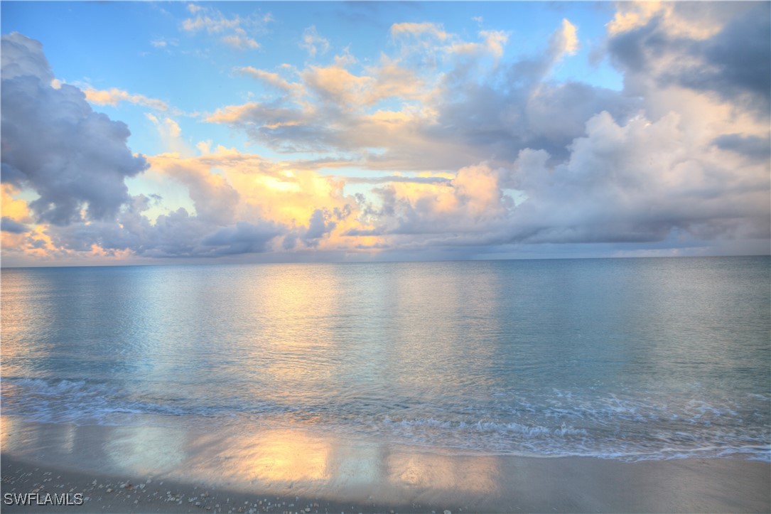 10771 6th, Naples, FL 34108
