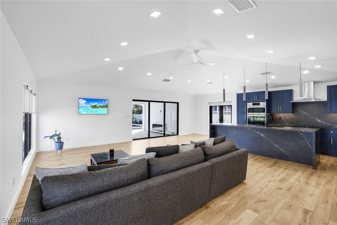 LivingRoom