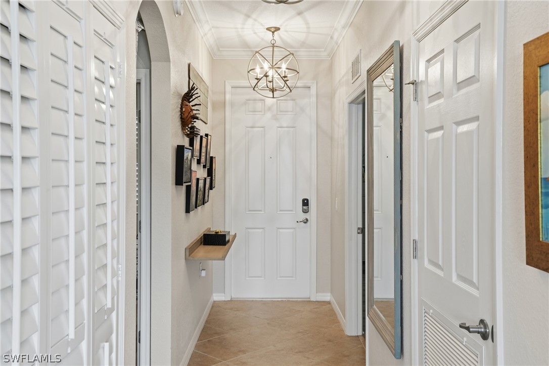 9715 Acqua Unit 113, Naples, FL 34113