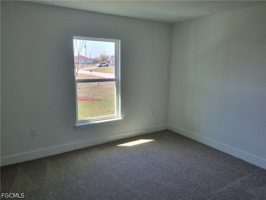 2238 2nd, Cape Coral, FL 33993