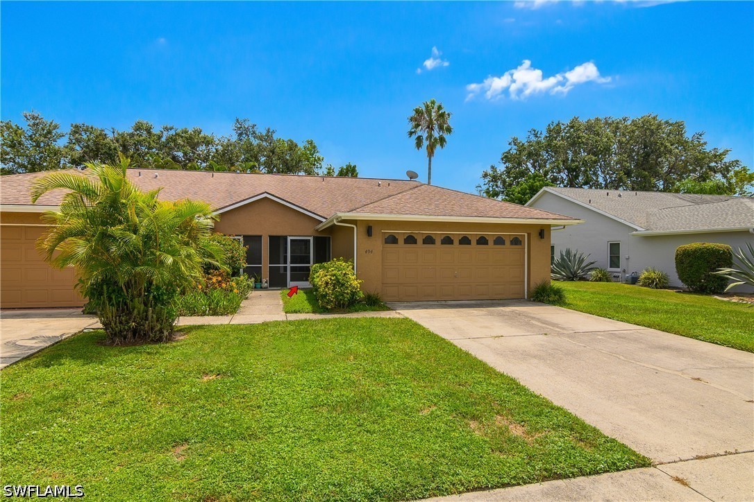 494 Saint Andrews Unit 14, Naples, FL 34113