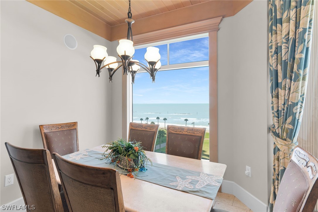 DiningArea