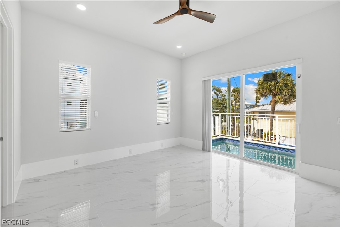 137 Hibiscus, Fort Myers Beach, FL 33931