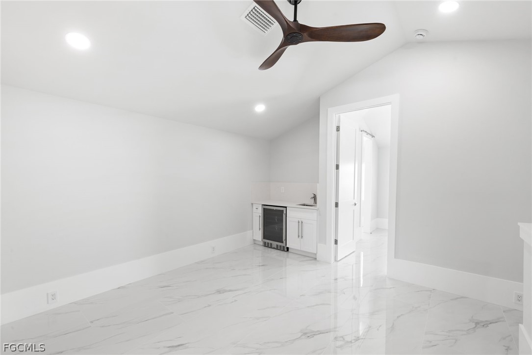 137 Hibiscus, Fort Myers Beach, FL 33931
