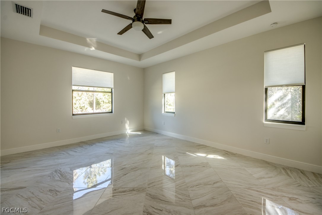 2512 48th, Lehigh Acres, FL 33971