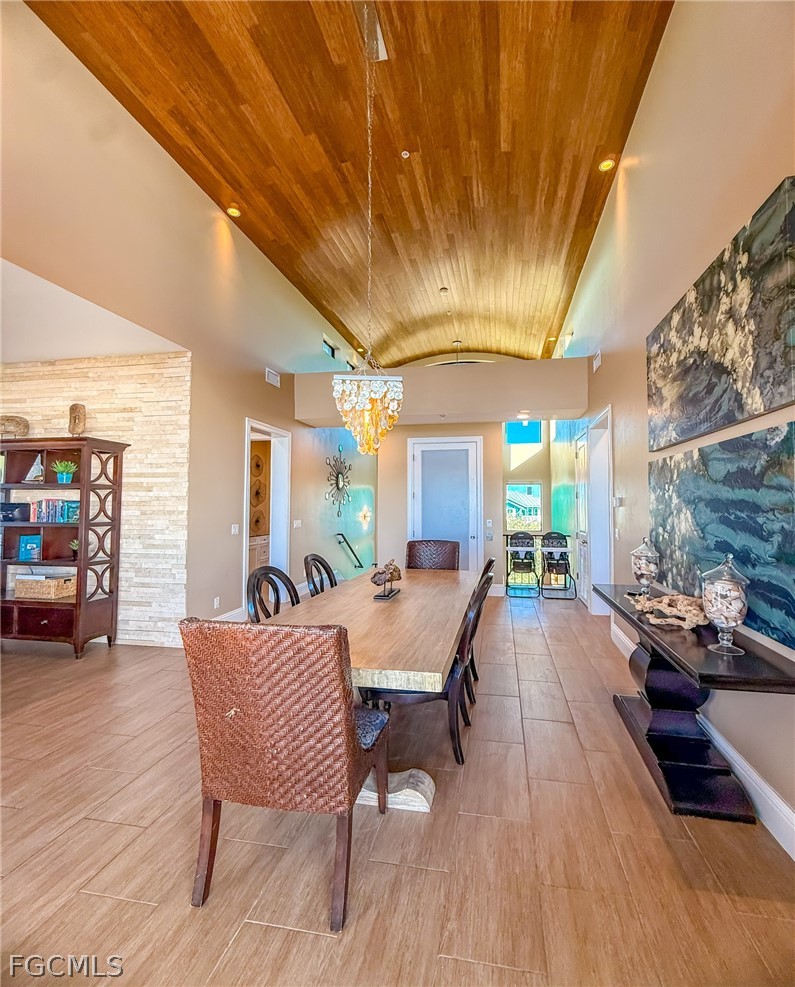 DiningArea