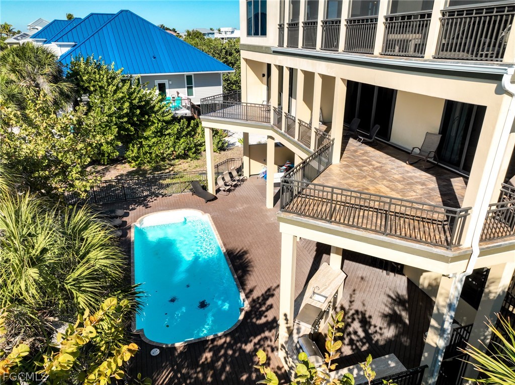 660 Gulf, Upper Captiva, FL 33924