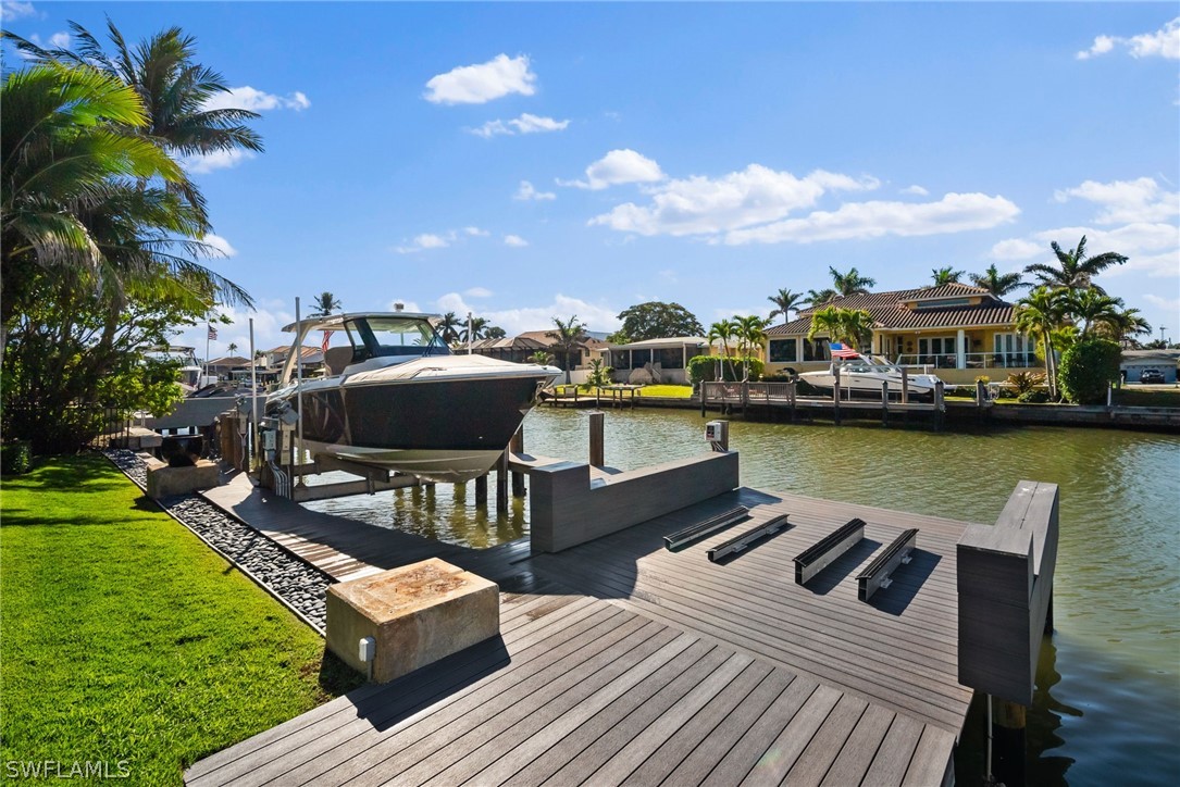 Dock