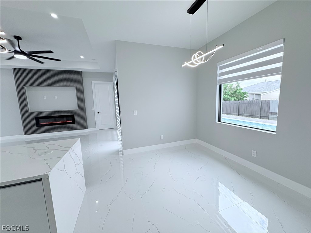 DiningArea