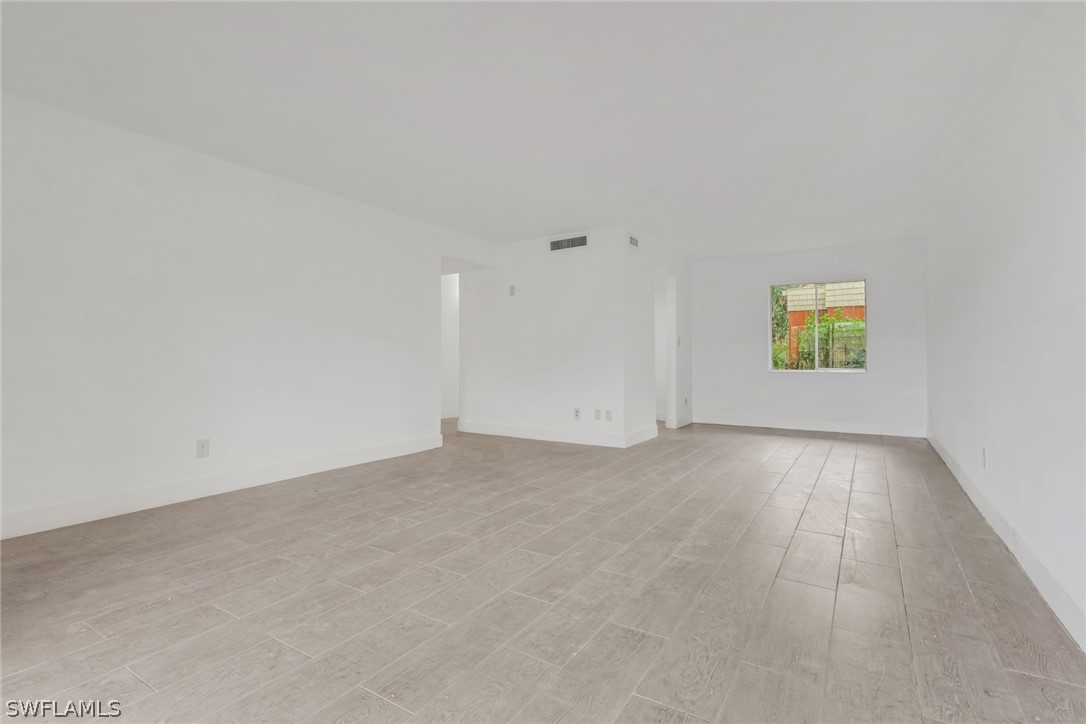 2366 E. Mall Dr Unit Apt. 101, Fort Myers, FL 33901